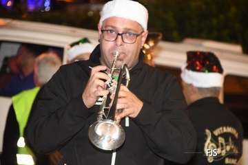 Papá Noel irrumpe en Lomo Magullo en un 4x4/FJS Fotografía.
